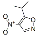 (9ci)-5-(1-甲基乙基)-4-硝基-異噁唑結(jié)構(gòu)式_122685-99-8結(jié)構(gòu)式